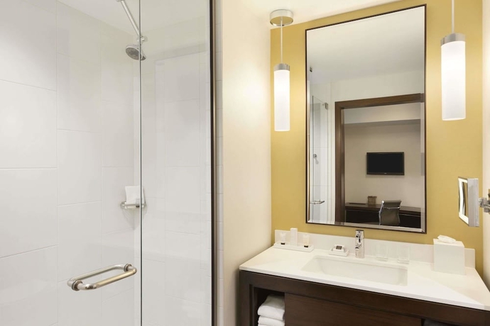 Imagen de la habitación del Hotel The Alexander, Indian&aacute;polis. Foto 10