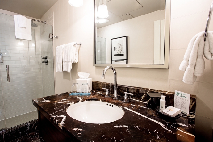 Imagen de la habitación del Hotel The Alexis Royal Sonesta Seattle. Foto 8