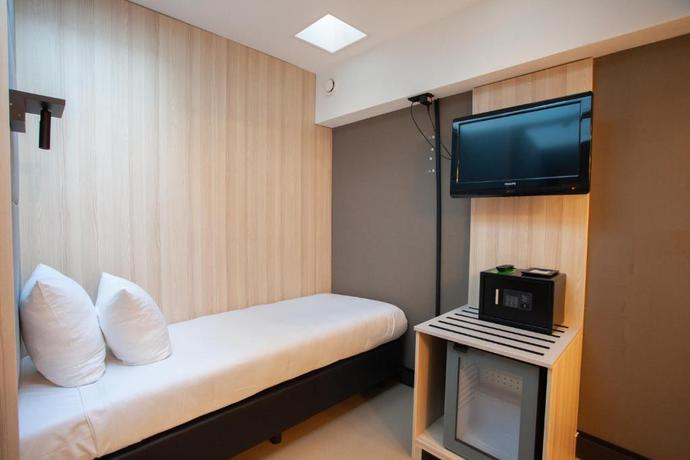 Imagen de la habitación del Hotel The Alfred. Foto 13