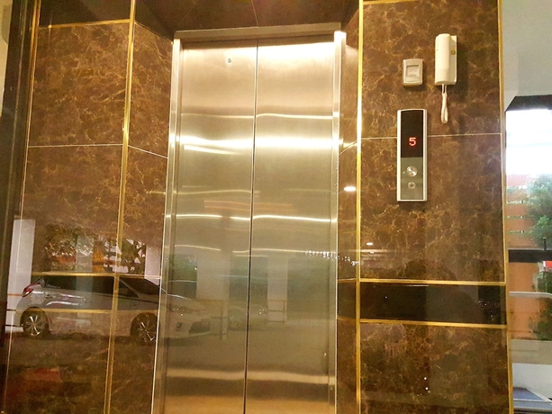 Imagen de los interiores del Hotel The All 24 Luxury Residence. Foto 16