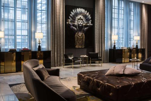 Imagen de los interiores del Hotel The Allegro Royal Sonesta Chicago Loop. Foto 18