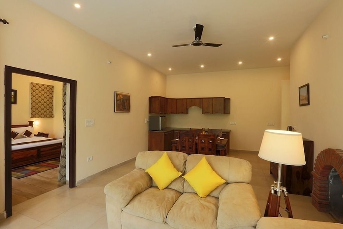 Imagen de la habitación del Hotel The Allure Villa Resort. Foto 18