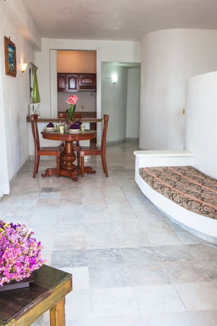 Imagen de los interiores del Hotel The Alondra. Foto 11