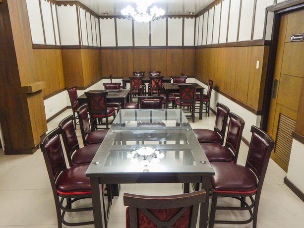 Imagen de los interiores del Hotel The Alpa and Restaurant. Foto 13