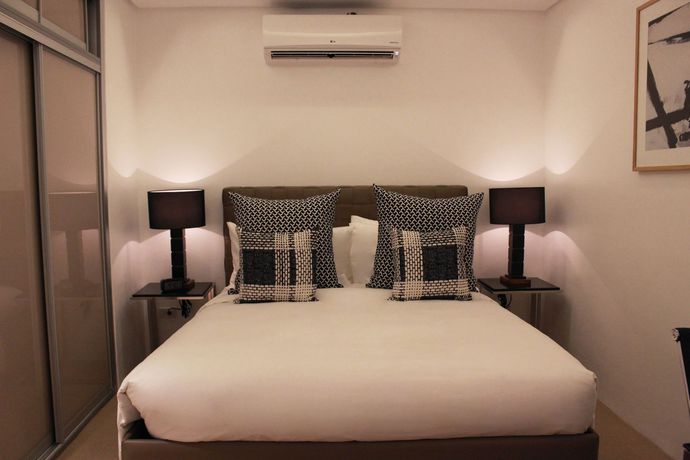 Imagen de la habitación del Hotel The Alpha Suites. Foto 12