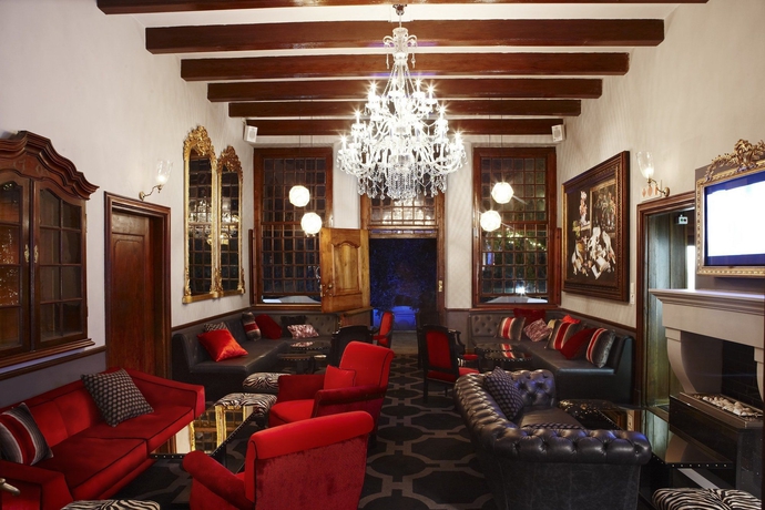 Imagen de los interiores del Hotel The Alphen Boutique and Spa. Foto 15