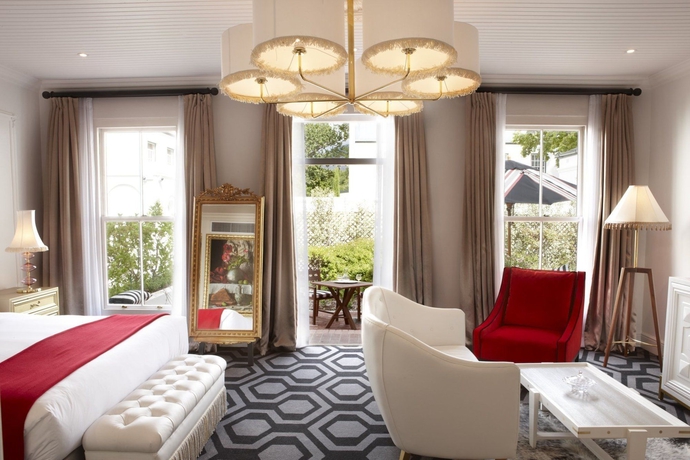 Imagen de la habitación del Hotel The Alphen Boutique and Spa. Foto 13