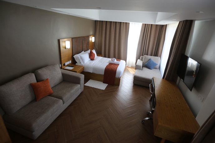 Imagen de la habitación del Hotel The Alps. Foto 14