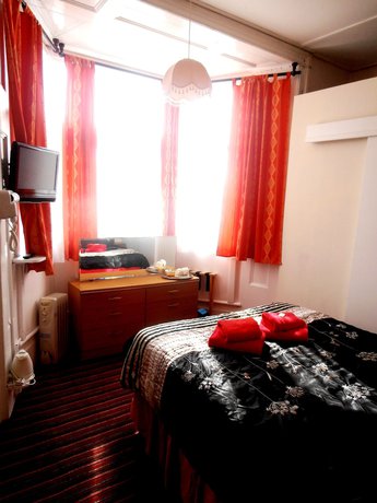 Imagen de la habitación del Hotel The Altavia. Foto 7