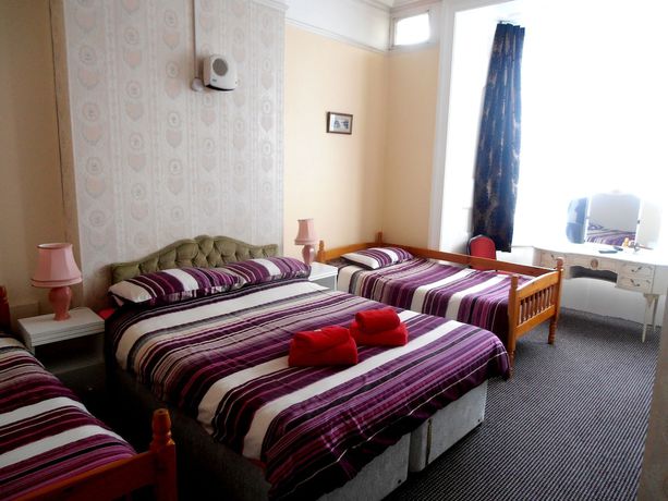 Imagen de la habitación del Hotel The Altavia. Foto 10