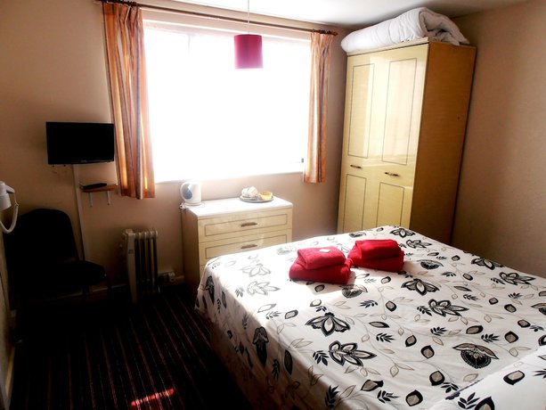 Imagen de la habitación del Hotel The Altavia. Foto 11