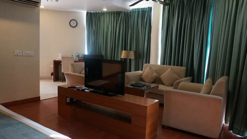 Imagen general del Hotel The Amaris, Rishikesh. Foto 3