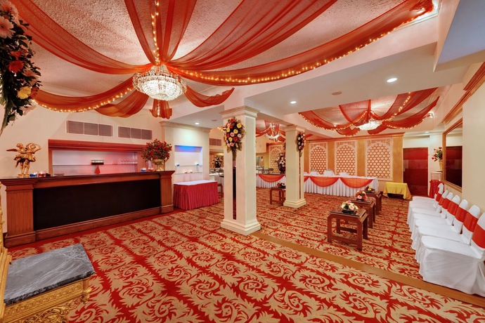 Imagen de los interiores del Hotel The Ambassador, Mumbai. Foto 15