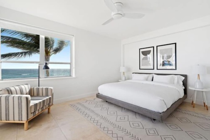 Imagen de la habitación del Hotel The Ambassador, Palm Beach. Foto 2