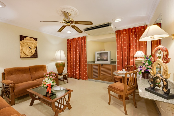 Imagen de los interiores del Hotel The Ambiance. Foto 14