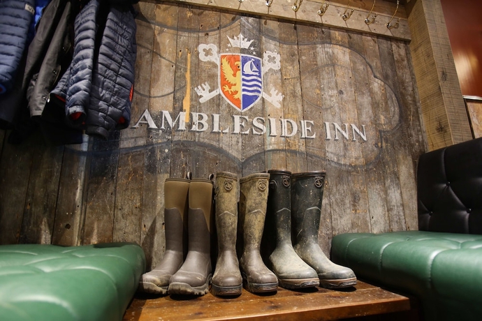 Imagen de los interiores del Hotel The Ambleside Inn - The Inn Collection Group. Foto 19
