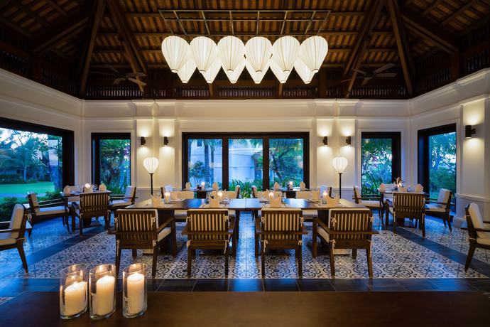 Imagen del bar/restaurante del Hotel The Anam Cam Ranh. Foto 8