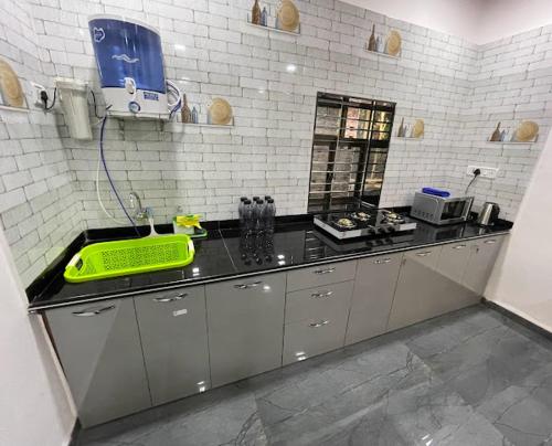 Imagen general del Hotel The Ancestral Home Nala Sopara. Foto 11