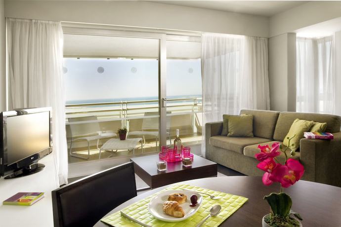 Imagen de la habitación del Hotel The Anchor Troia River. Foto 2