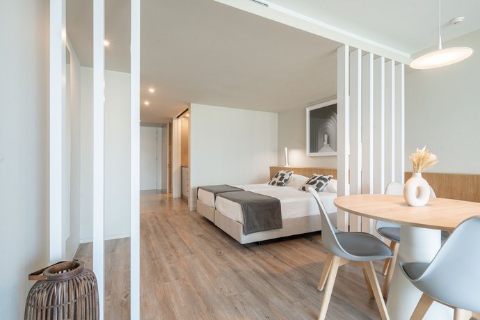 Imagen de la habitación del Hotel The Anchor Troia Sea. Foto 18