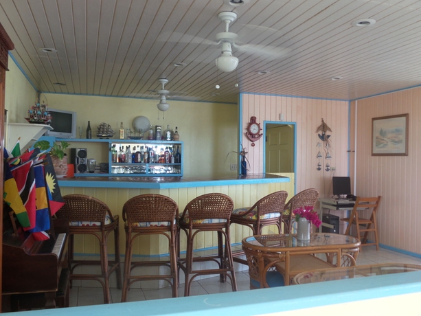 Imagen del bar/restaurante del Hotel The Anchorage Inn. Foto 6