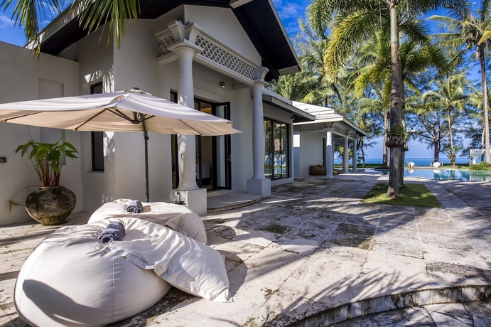 Imagen de la habitación del Hotel The Anda Mani Khaolak Beachfront Villas. Foto 9