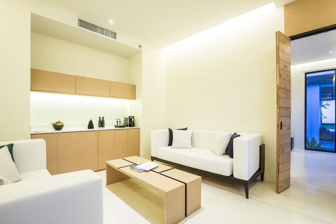 Imagen de la habitación del Hotel The Anda Mani Khaolak Beachfront Villas. Foto 14