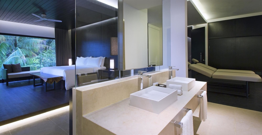 Imagen de la habitación del Hotel The Andaman, a Luxury Collection Resort, Langkawi. Foto 9