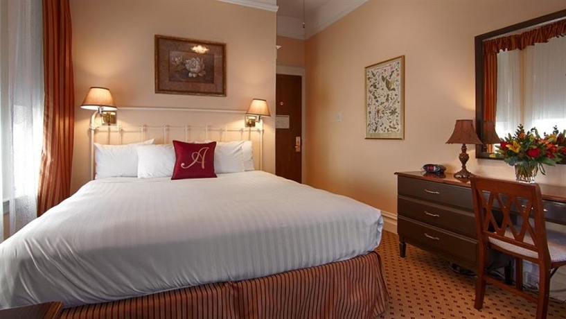 Imagen de la habitación del Hotel The Andrews. Foto 8