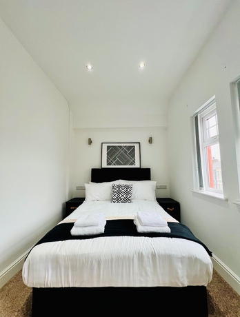 Imagen de la habitación del Hotel The Anfield. Foto 1