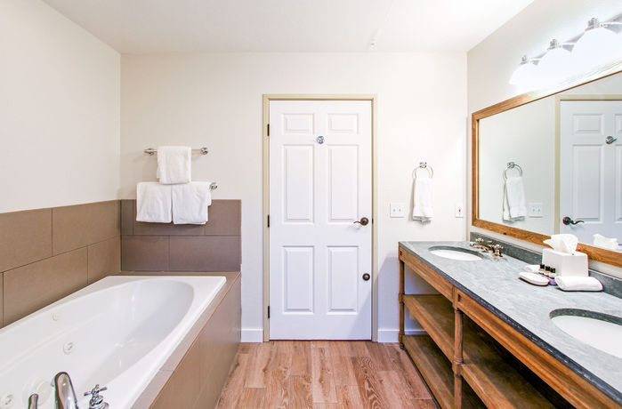 Imagen del bar/restaurante del Hotel The Angler Inn. Foto 3