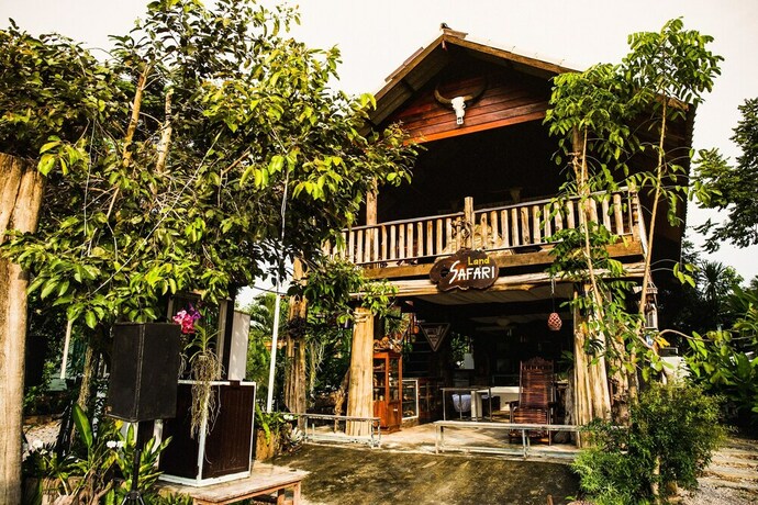 Imagen de la habitación del Hotel The Antique Riverside. Foto 26