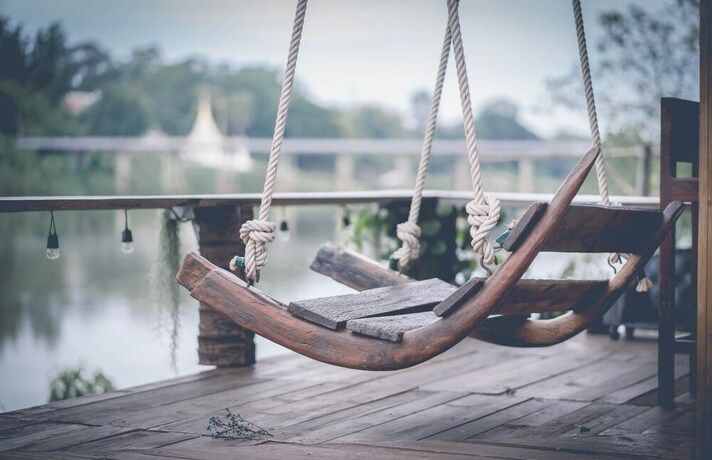 Imagen de la habitación del Hotel The Antique Riverside. Foto 27