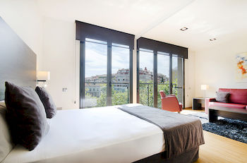 Imagen general del Hotel The Apartment Barcelona Sagrada Familia. Foto 8