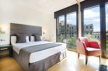 Imagen general del Hotel The Apartment Barcelona Sagrada Familia. Foto 9