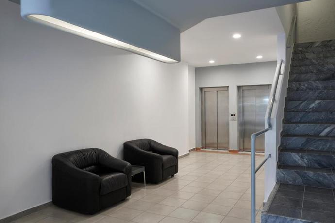 Imagen general del Hotel The Apartments by Esperia. Foto 5