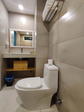 Imagen de la habitación del Hotel The Aquzz. Foto 4