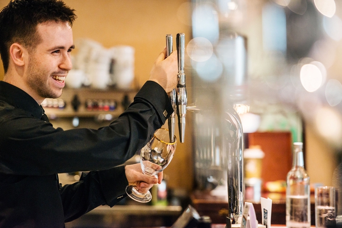 Imagen del bar/restaurante del Hotel The Arden and Leisure Club. Foto 5