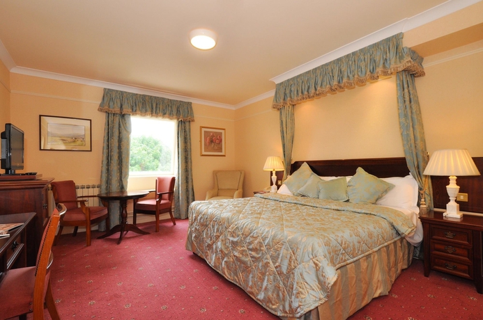 Imagen de la habitación del Hotel The Ardilaun. Foto 3