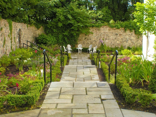 Imagen de los exteriores del Hotel The Ardilaun. Foto 8