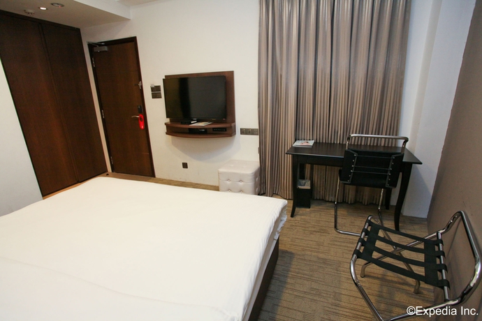 Imagen de la habitación del Hotel The Arena Country Club. Foto 2
