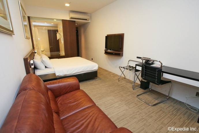 Imagen de la habitación del Hotel The Arena Country Club. Foto 3