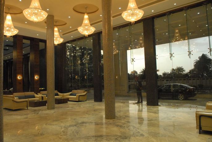 Imagen de los interiores del Hotel The Arindum. Foto 18