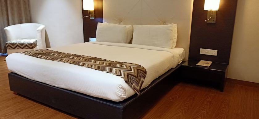 Imagen de la habitación del Hotel The Arindum. Foto 8