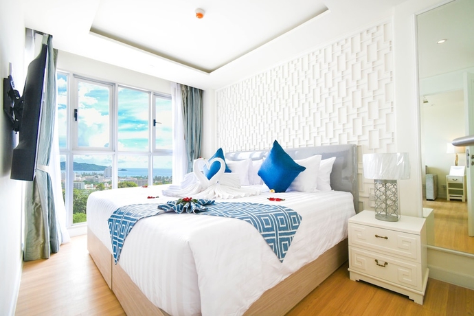 Imagen de la habitación del Hotel The Aristo Seaview Patong. Foto 4