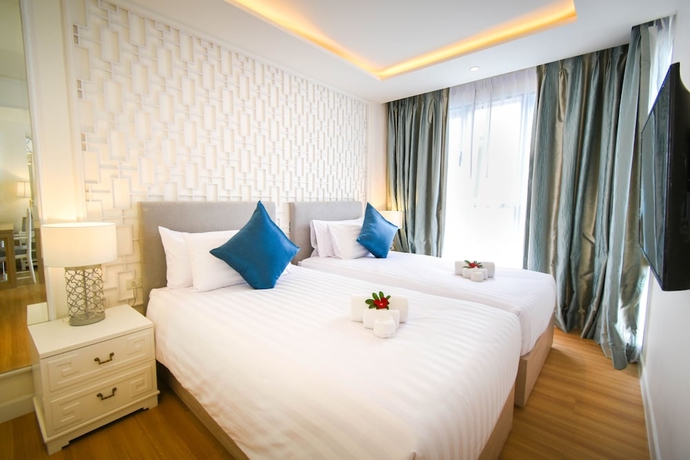 Imagen de la habitación del Hotel The Aristo Seaview Patong. Foto 6