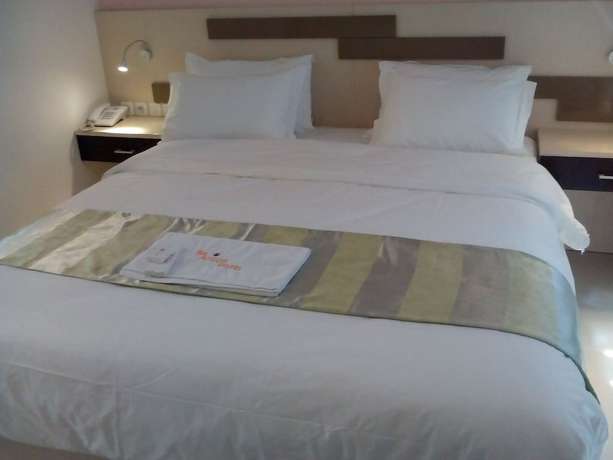 Imagen de la habitación del Hotel The Arizon At Malioboro. Foto 2