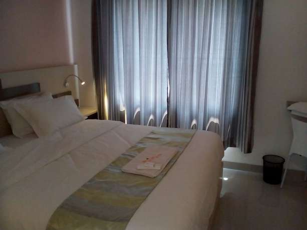 Imagen de la habitación del Hotel The Arizon At Malioboro. Foto 4