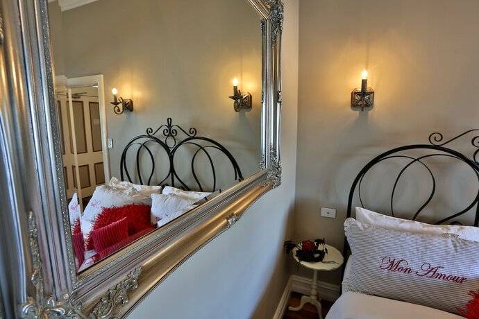 Imagen de la habitación del Hotel The Ark Stanley. Foto 22