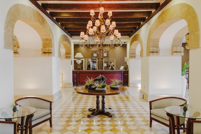 Imagen de los interiores del Hotel The Arkin Colony. Foto 12